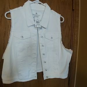NWT Vanity sleeveless Jean Jacket